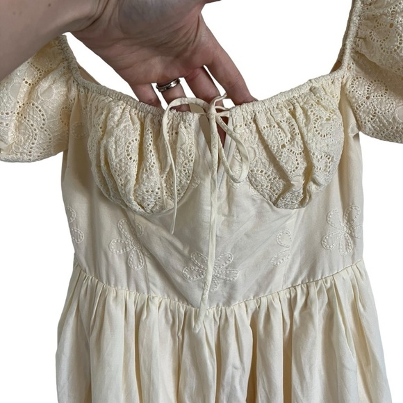 ADEIRLINA Vendela Cottagecore Puff Sleeve Praire Midi Dress - Picture 4 of 12